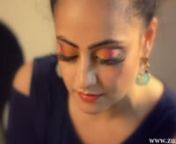 Colorful eye shadow is a great way to really make your look