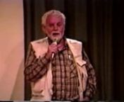 Ron Wyatt gives an introduction to the discoveries then takes questions from the audience.(Vintage low resolution video.) Visit ArkDiscovery.com to purchase the full 4 hour DVD on the discoveries.