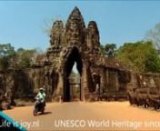 Cambodia in 3 minutes on Honda 250 dirtbikes nnOn http://www.lifeisjoy.nl you can watch all our movies and read our travelstories. Until now more then 25x round the world, mostly on motorcycles.nnPlease leave a respons on this video or on http://www.lifeisjoy.nl Thank you.nnCambodia Roadtrip on Honda 250 dirtbikesnChoeung Ek aka Killing Fieldsnleaving capitol Phnom Penhntarantulas alive or fried with chillinalong Tonlé Sap Lake to Siem Reapnwild monkeys on road to AngkornUNESCO World Heritage s