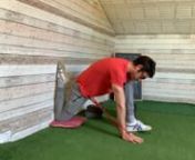 This is a hip flexors stretch I really enjoy, most importantly cause there’s a loop band involved, and I love to stretch with loop bands. To perform this hip flexors stretch: nn1️⃣ Wrap the loop band around one hip, as shown in the video. n2️⃣ Back knee and foot against the wall. n3️⃣ Make a lounge with the front leg until the front shinbone is at 90° with the floor. n4️⃣ Grab the loop band with your hand and put it on the floor. The opposite hand stays next to the front foot.