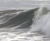 Vídeo demonstrativo da prancha de surf Canfield Performance 11 com o surfista profissional Jihad khodr.