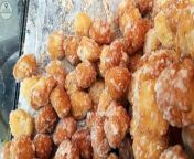 Sugar Cassava Fried (Godok Begulo) is comes from cassava which are processed and add with other spices after that add liquid sugar&#60;br/&#62;&#60;br/&#62;#kuliner #jajanan #makananindonesia #streetfood #indonesianstreetfood #asianfood #asianstreetfood #delicious #yummy #tasty #flavor #viral