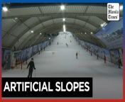 Artificial slopes a hit in mountainless Netherlands&#60;br/&#62;&#60;br/&#62;With temperatures above 20 degrees Celsius in the Dutch countryside just outside the Hague, many are pulling on their skiing gear and heading to one of the flat country&#39;s many artificial slopes as the sport gains popularity. A country mainly known for its speed skaters, the Royal Dutch Ski Federation is aiming to make skiing a &#92;