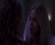 Milena and Jordana lesbian kiss scene from koel malik kiss and video