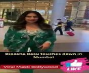 Bipasha Basu touches down in Mumbai✈️