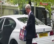 Nigel Farage parks in disabled bay to shop in M&S from park kara de