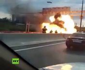 In Moscow on June 23 at the 32nd kilometer of the Moscow Ring Road the Lada car caught fire.