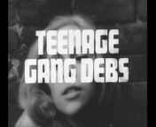 A girl from Manhattan moves into a neighborhood that is the turf of the Rebels, a female teenage gang. She quickly rises &#124; dG1fOGVINzRvX2dyY00