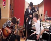 Music video by One Direction performing Little Things - Behind The Scenes. (C) 2012 Simco Limited under exclusive license to Sony Music Entertainment UK Limited