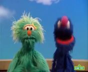 Rosita was able to teach Grover all about triangles.
