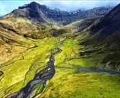 ICELAND 4K • Scenic Relaxation Film with Peaceful Relaxing Music and Nature Video Ultra HD from cignal ultra phew