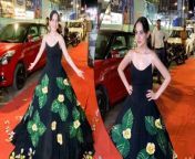Social Media Star Urfi Javed arrives at Bandra in her unique style. The artist was seen gearing a magical black-green leafy outfit and also performed some tricks with the same.
