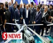 Datuk Seri Anwar Ibrahim has called for a global unified response in the face of an increasingly fragmented global landscape that threatens collective security and prosperity.&#60;br/&#62;&#60;br/&#62;Speaking at the opening of the 18th Defence Services Asia (DSA) and National Security (Natsec) Asia 2024 exhibition on Monday (May 6), the Prime Minister said the event&#39;s theme, &#92;